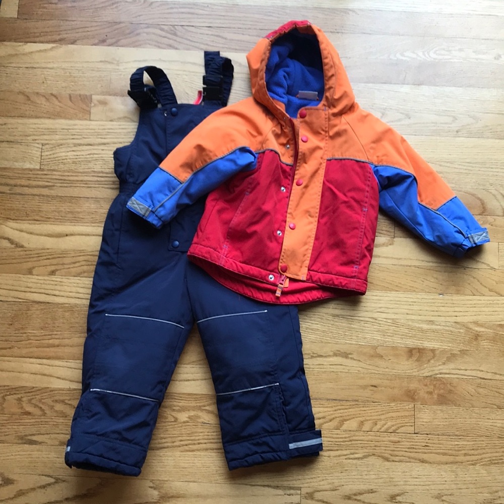 Hanna Andersson outdoor jacket and pant set.